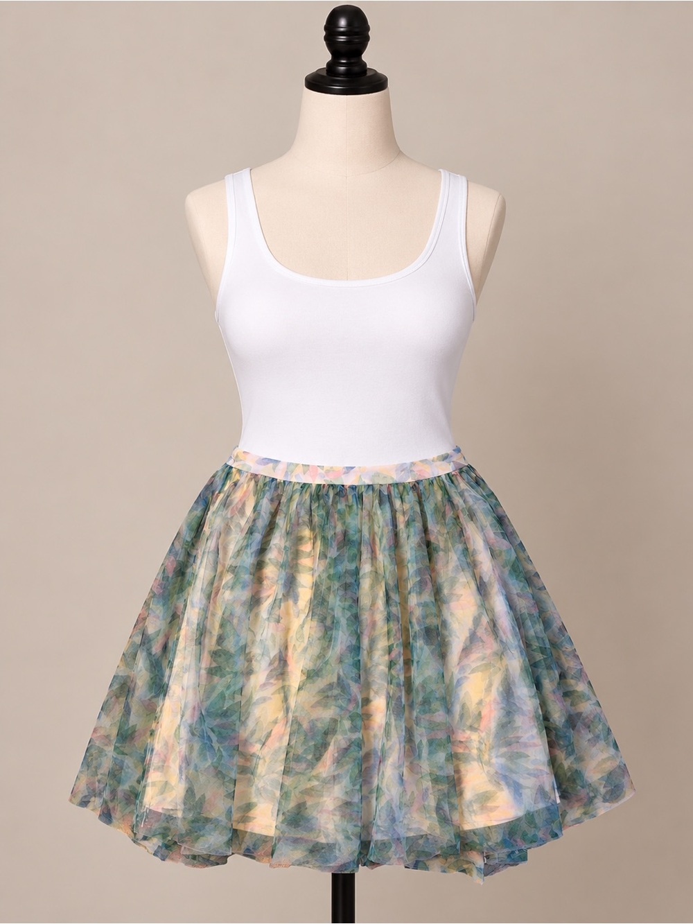 LC Lauren Conrad x Disney Cinderella Tulle Skirt Size Large Pastel Floral